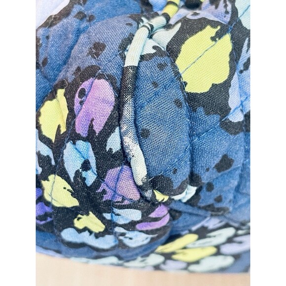 Vera Bradley Indigo Pop Quilted Shoulder Tote Bag – Retired Pattern - Picture 9 of 16